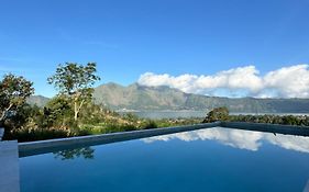 Enla Montana Villa